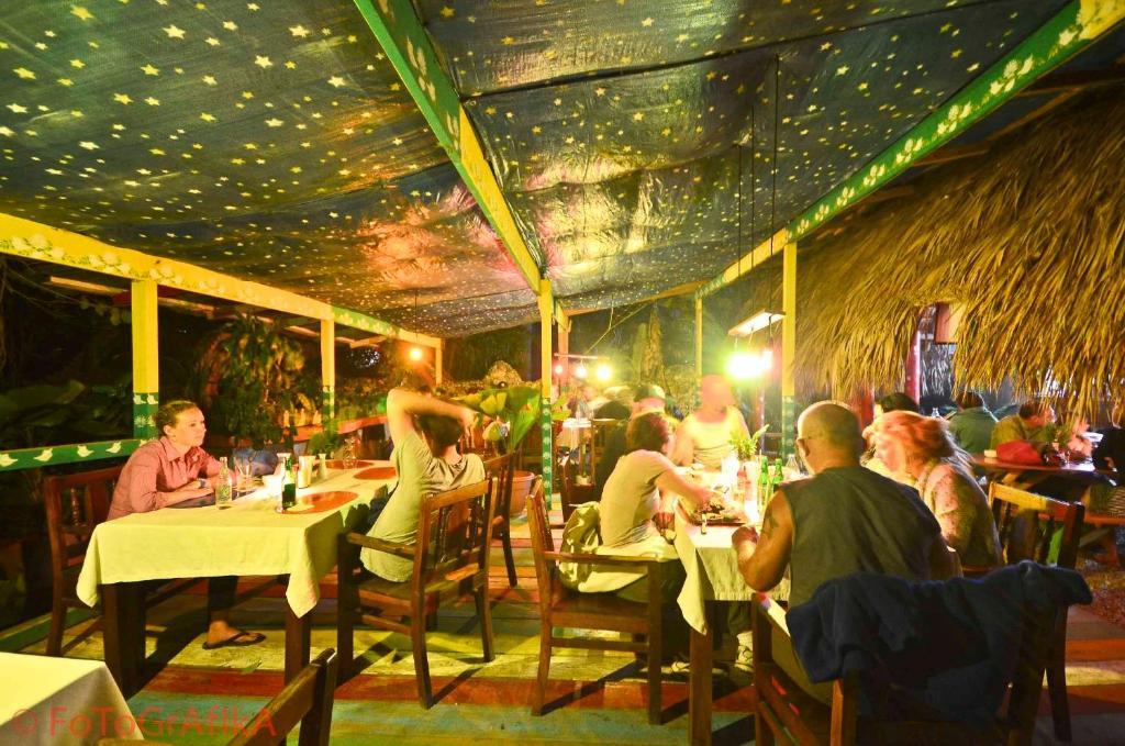 Cabarete Surf Camp Hotel Екстериор снимка