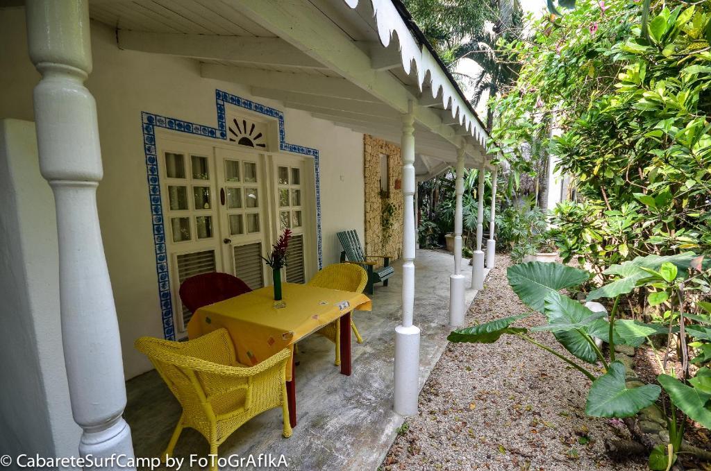 Cabarete Surf Camp Hotel Екстериор снимка